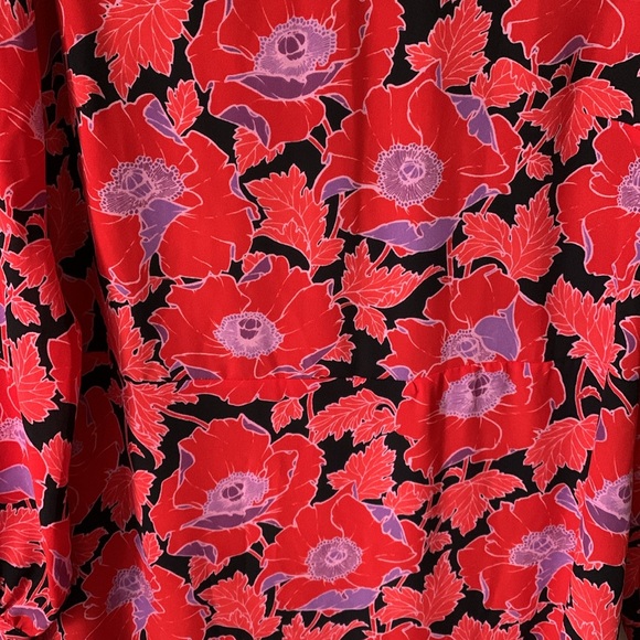 WHO WHAT WEAR purple red black floral ruffle hem dress SZ XS covered buttons - Picture 4 of 14